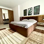 Luxury In City Center