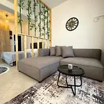 Lägenhet Luxury In City Center Durrës