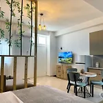 Luxury In City Center