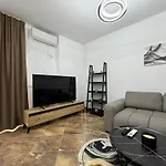Luxury In City Center * Durrës