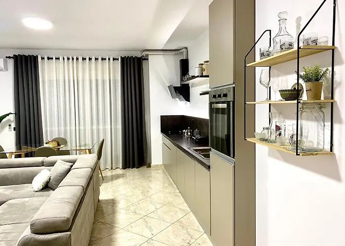 Luxury In City Center