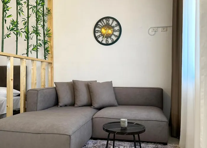 Luxury In City Center Apartman