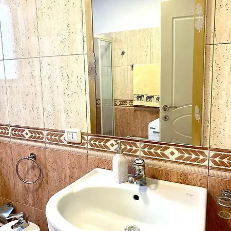 Luxury In City Center *