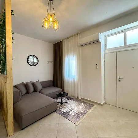 Luxury In City Center *