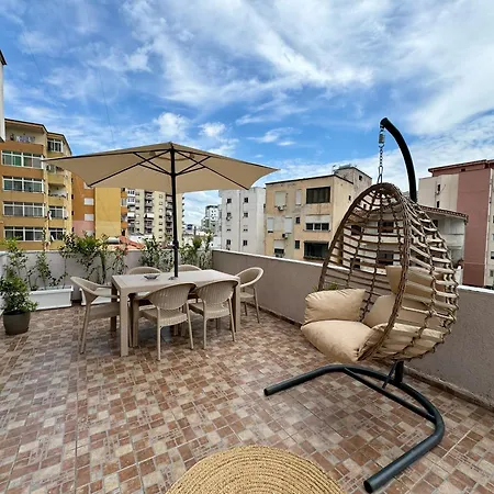 Luxury In City Center *