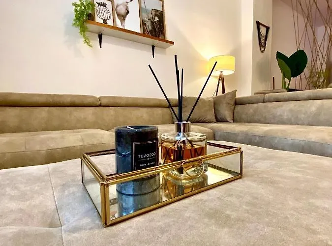 Luxury In City Center *