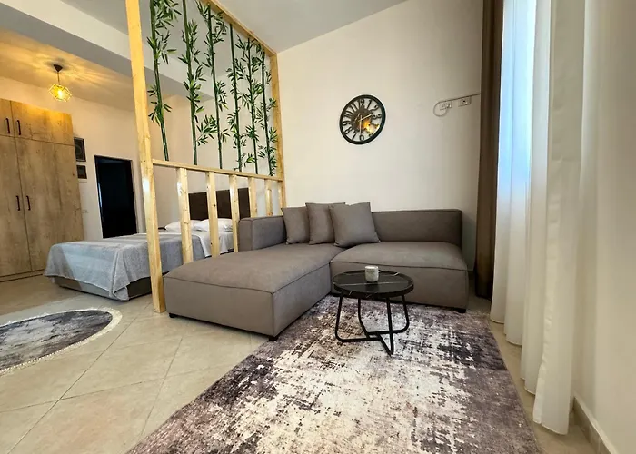 Luxury In City Center شقة دراس